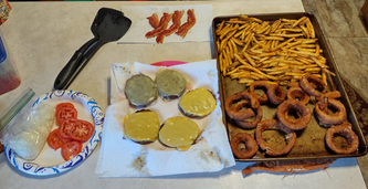 cheese_burger_bacon_onionrings